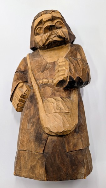 XXX Träskulptur av gammal man, skuren