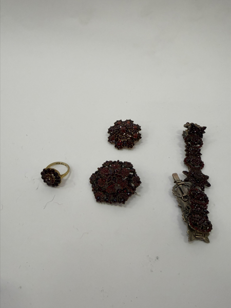 XXX Armband,brosch,ring 