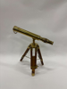 XXX Tubkikare på stativ mässing Trä 1900-tal