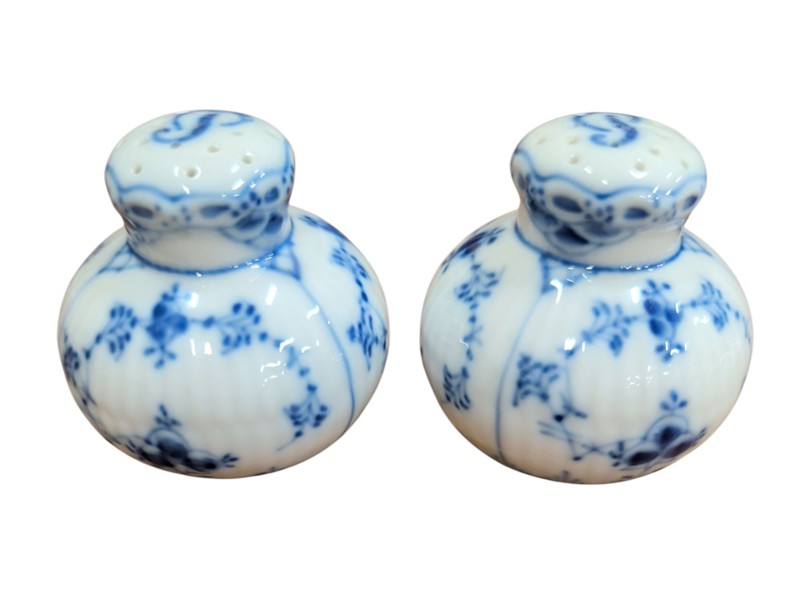 Musselmalet Salt och Pepparkar ,Royal Copenhagen