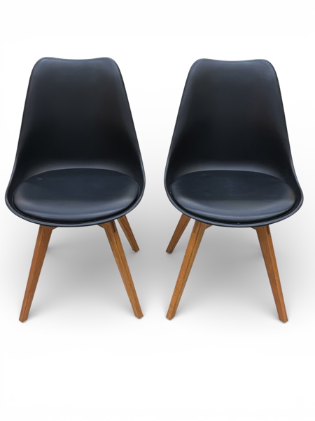 STOLAR 2 st Moderna med svart sits