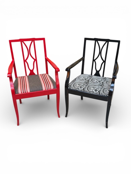 KARMSTOLAR 2 st i trä 