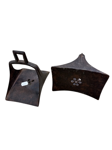 Stigbyglar ett par metall