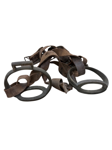 Stigbyglar ett par metall