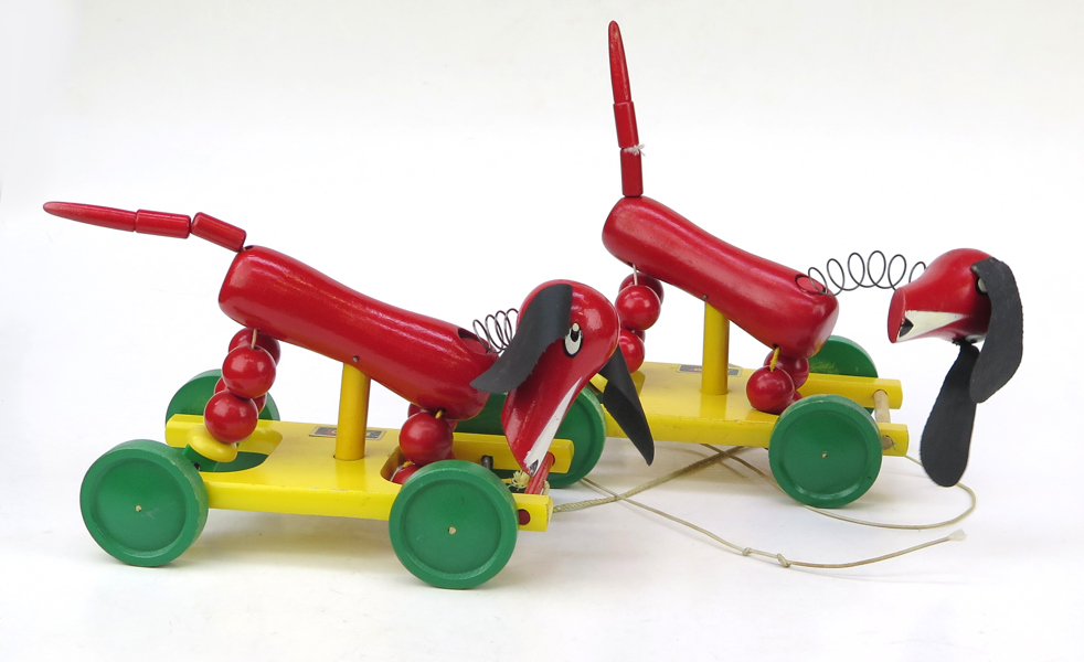 Okänd designer för Brio, dragleksaker, 2 st