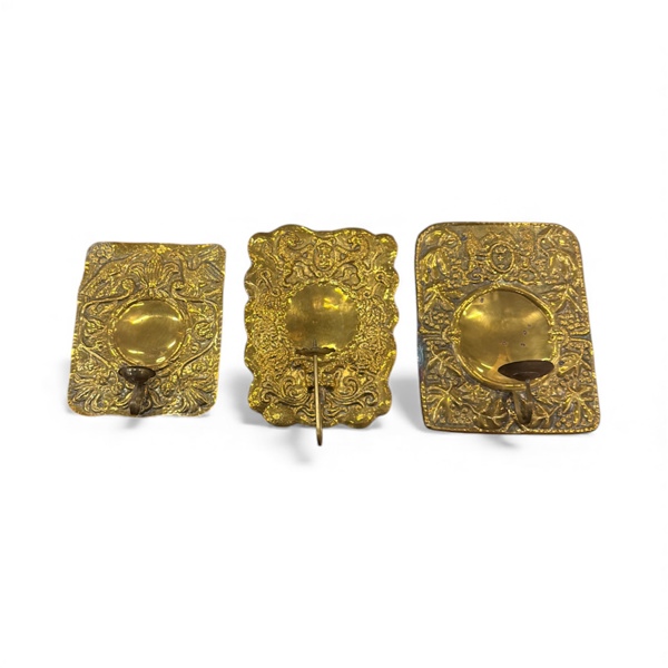 VÄGGLAMPETTER,  mässing