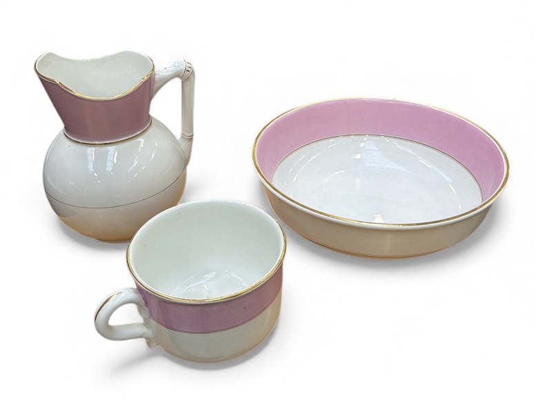 TVÄTTSERVIS, 3-delar i flintgods.