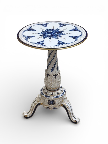 BORD, porslin 1900-tal