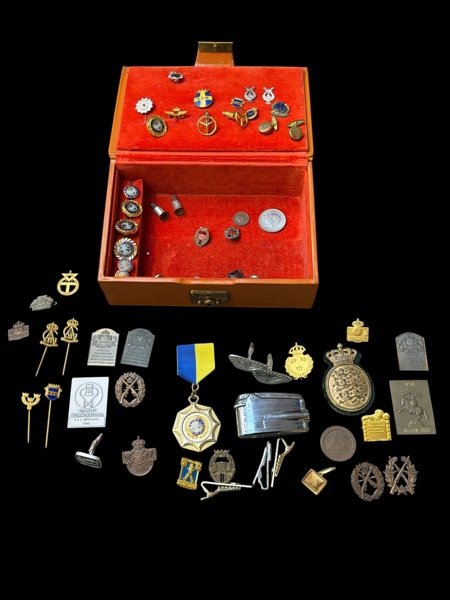 SAMLING Pins ,Medaljer manschettknappar