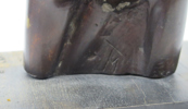 Okänd konstnär, skulptur, patinerad brons på träsockel, kärlekspar, signerad TM