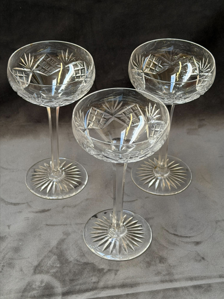 GLASSERVIS, 59 DELAR