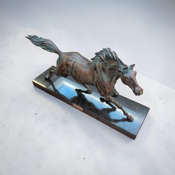 SKULPTUR, Galopphäst