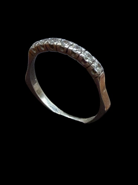 GULD, ring med stenar 18K