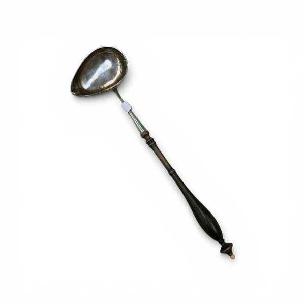 SILVER  Soppslev med träskaft