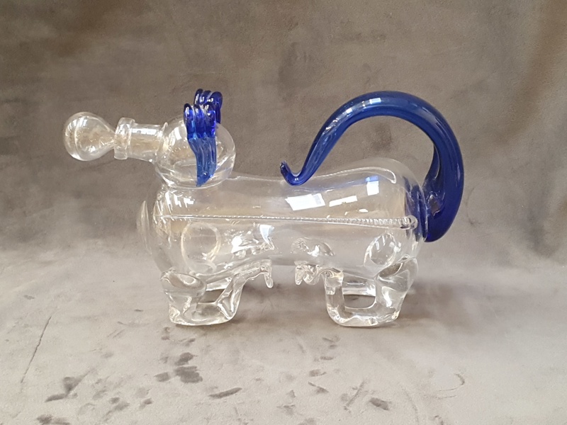 FYLLEHUND, glas