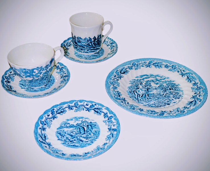 Mat- och kaffeservis, porslin, Royal Wessex,