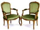 Armstolar, 1 par, bonat trä med grön plyschklädsel,