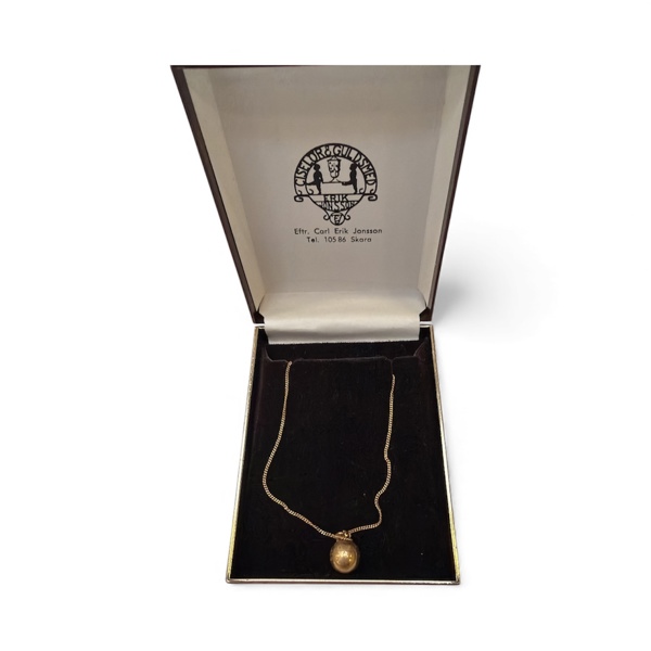 Guld, halskedja med berlock