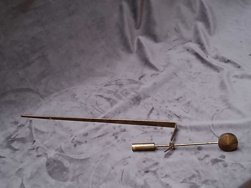 VÄGGLJUSSTAKE Pendel Mässing