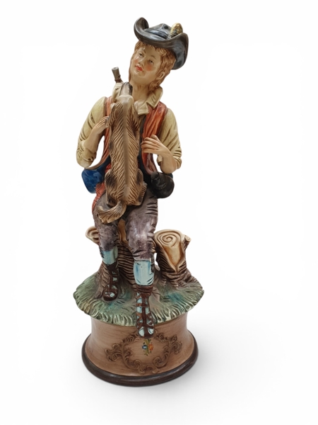SKULPTUR/FIGURIN