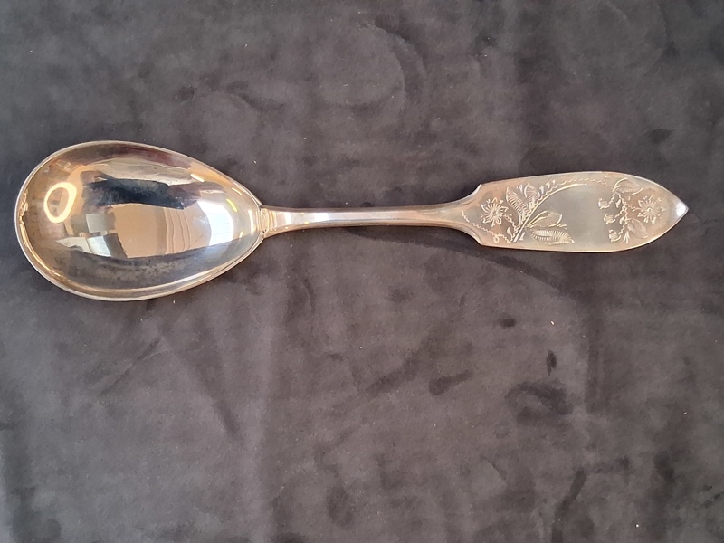 UPPLÄGGNINGSSKED SILVER