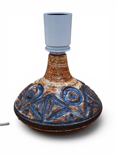 BORDSLAMPA