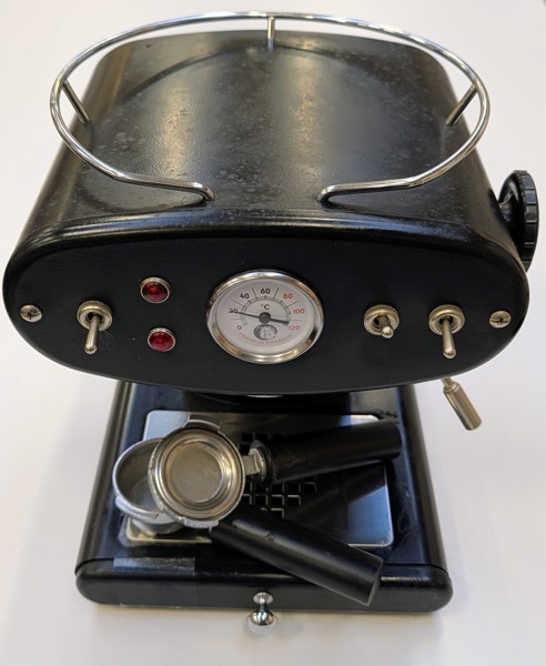 Kaffemaskin FRANCIS Design Luca Trazzi Milano