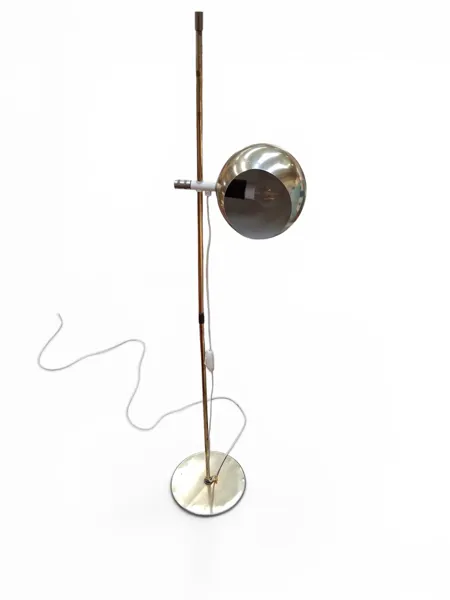 GOLVLAMPA,  HEMI