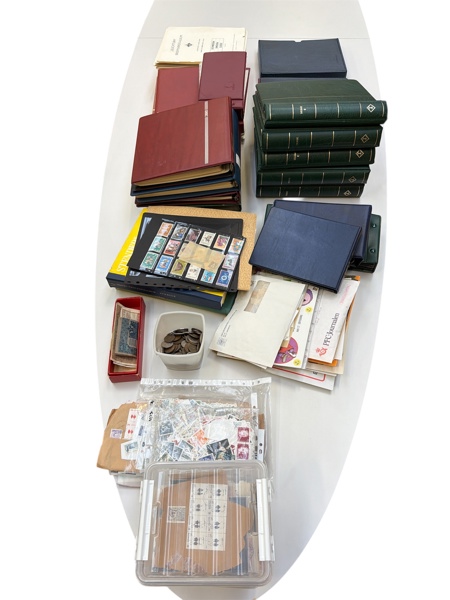 Större frimärks-samling