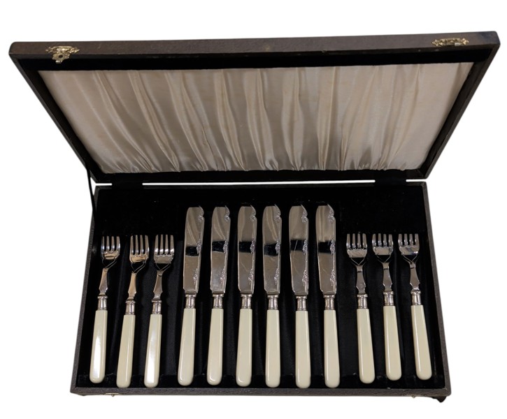 Bestick-set i schatull - rostfritt stål [FIRTH STAYBRITE]