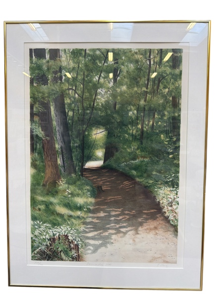 Färglitografi föreställande en skogsstig S. Clark