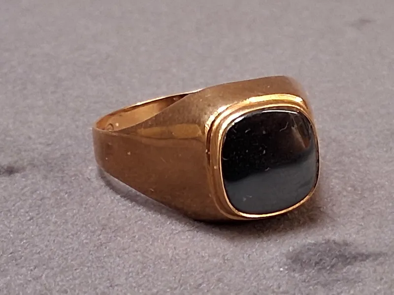 KLACKRING, 18 k GULD