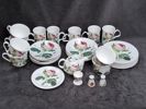 KAFFE samt THESERVISDELAR, ca 25 delar
