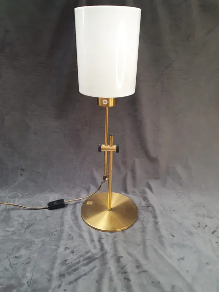 BORDSLAMPA GEMI,