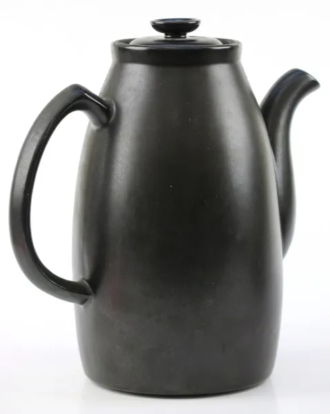 Mannerheim, Lillemor för Gefle, kaffekanna, svartglaserat lergods, "Mangania",