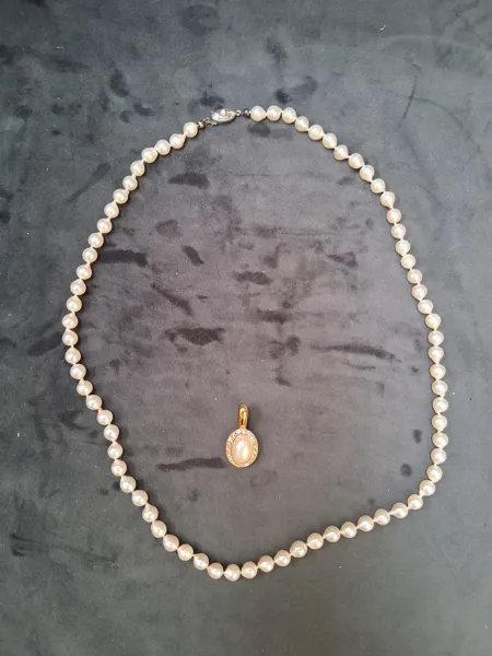 PÄRLCOLLIER, LÅS I STERLINGSILVER
