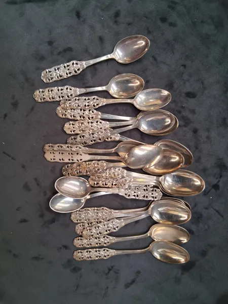 SILVER Teskedar 23st