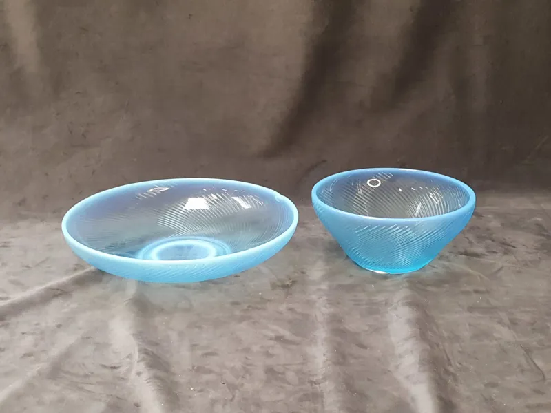 Skålar, blått glas, 2 st