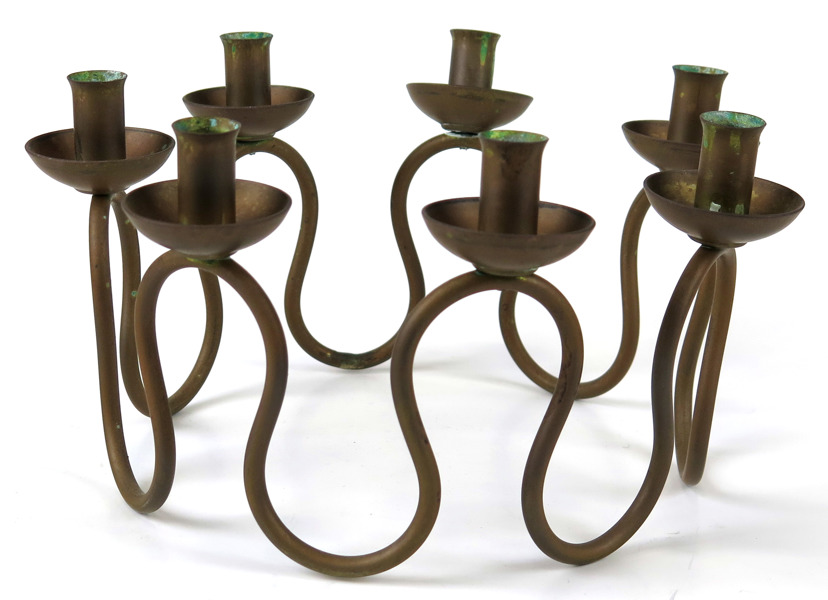 KANDELABRAR  för 7 ljus i mässing Lars Holmström  för Svenskt Tenn