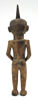Fetisch, skuret trä, möjligen Dogon, Mali, 1900-tal, i form av stående man, h 45 cm, skador