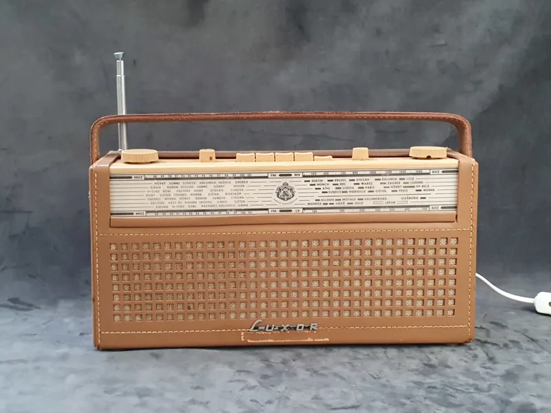 Transistorradio, Luxor BT505