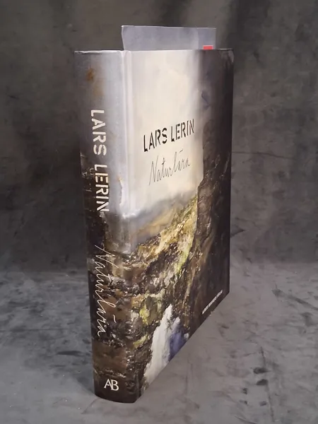 Bok Lars Lerin "Naturlära"