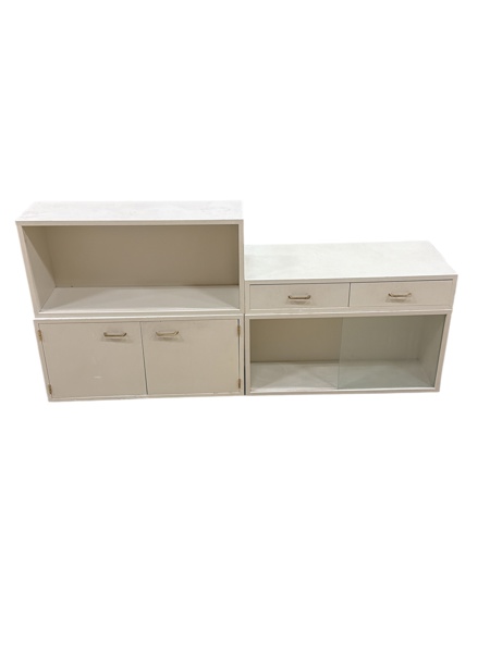 HYLLSYSTEM ljust, mitten av 1900-talet